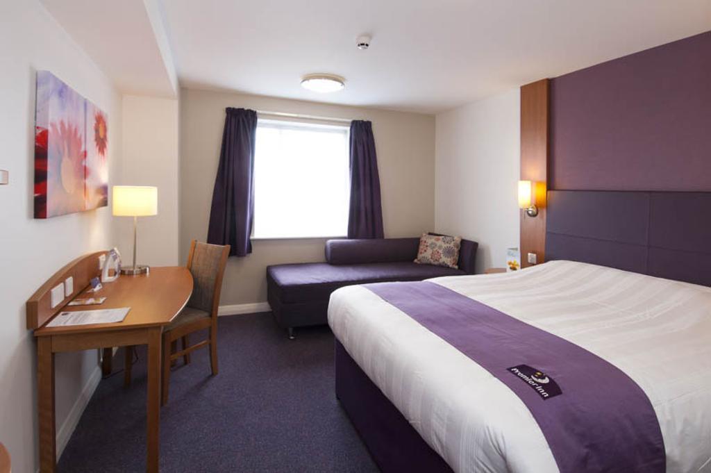 Premier Inn Liverpool Albert Dock חדר תמונה